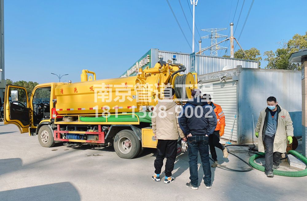 311花园村粮油市场化粪池清理