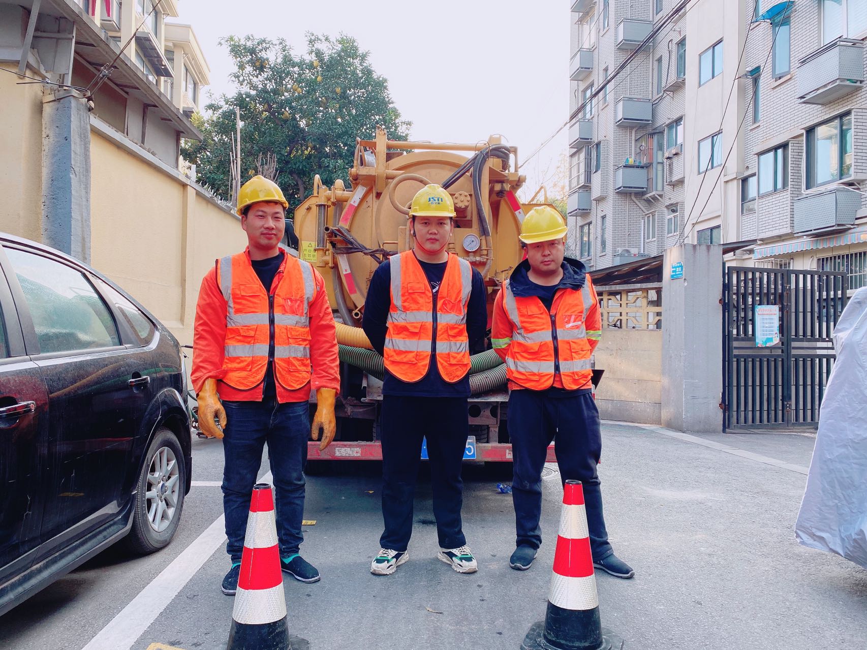 花园村南京某小区管道清淤检测施工
